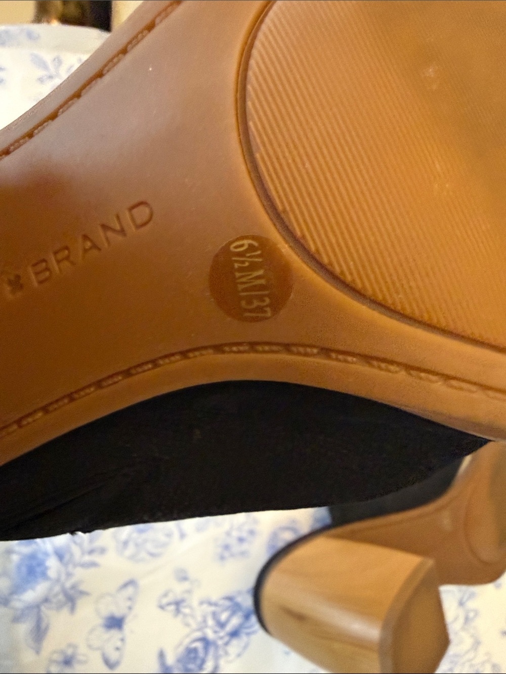 Lucky Brand Black Open-Toe Slide Mules - Picture 4 of 9